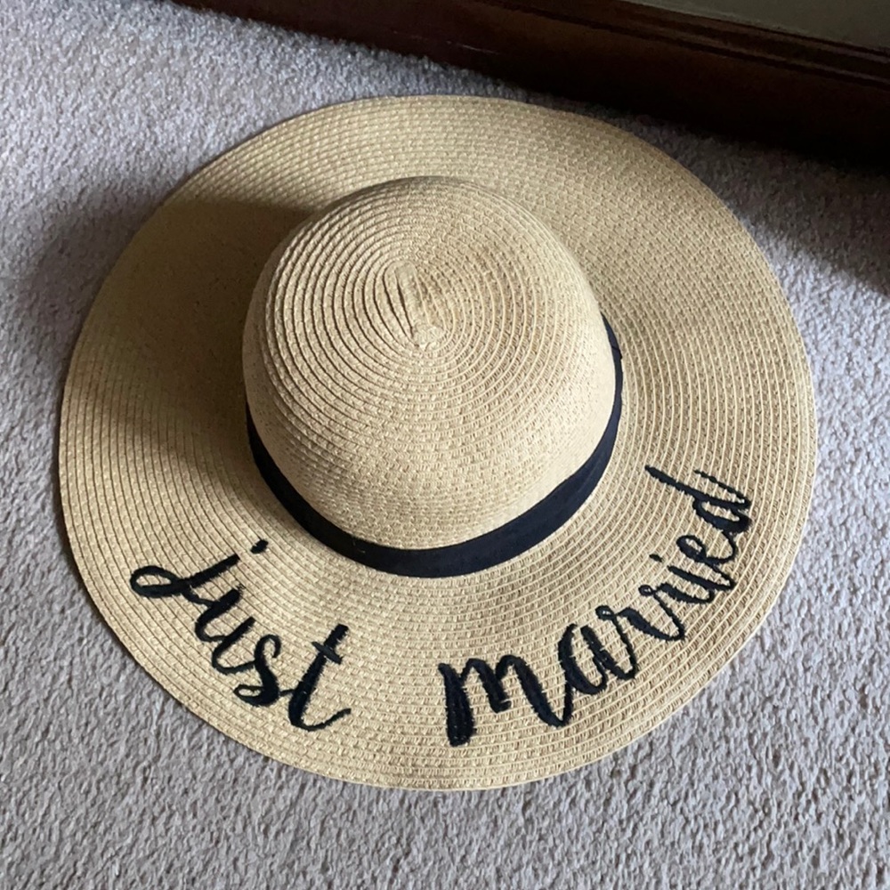 Just Married Sun Hat! NEW